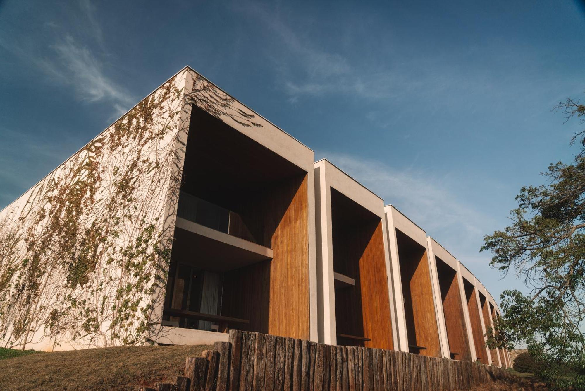 Hotel Fasano Boa Vista Porto Feliz Bagian luar foto